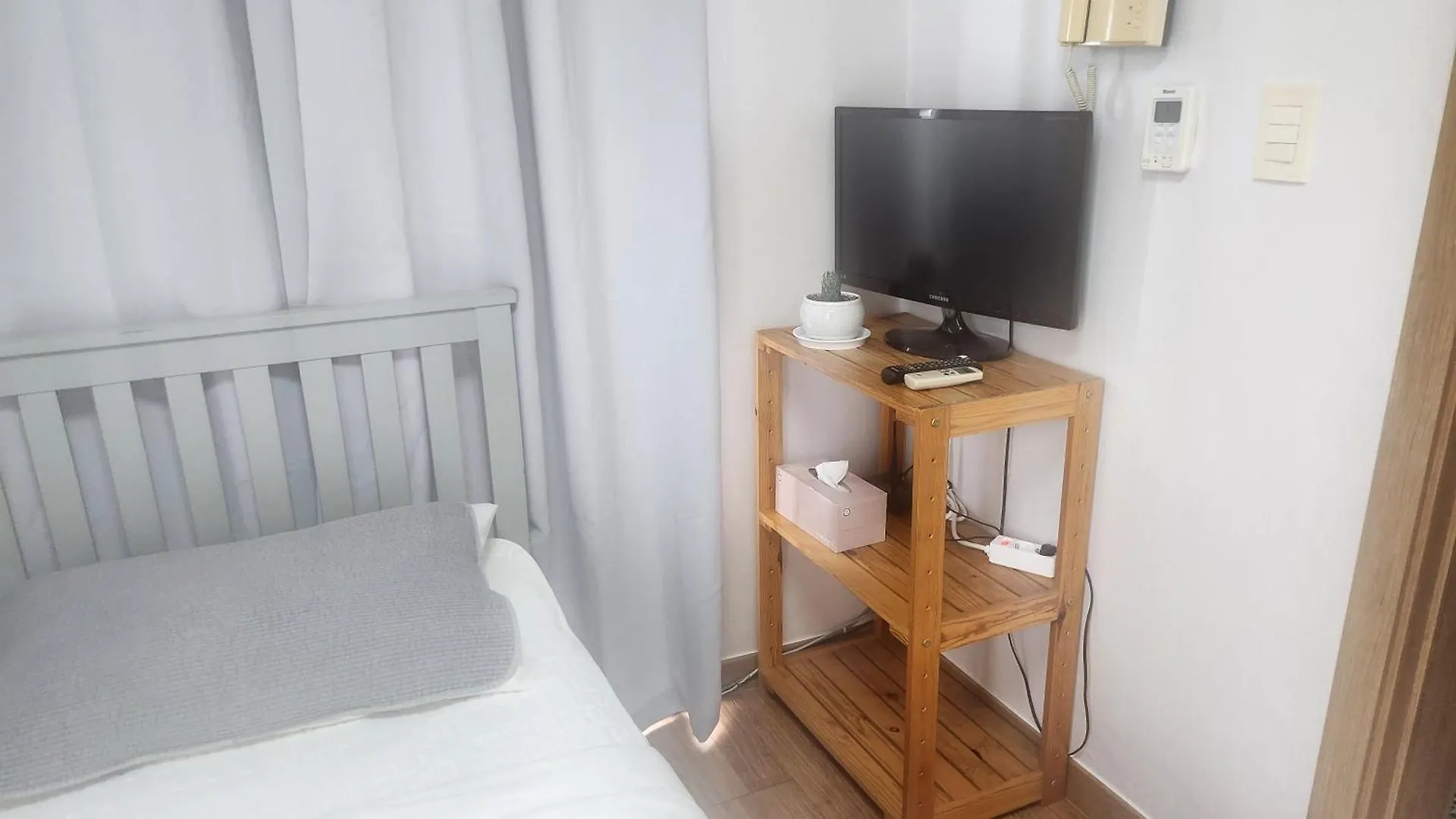 Kiman Apartment Seoul South Korea